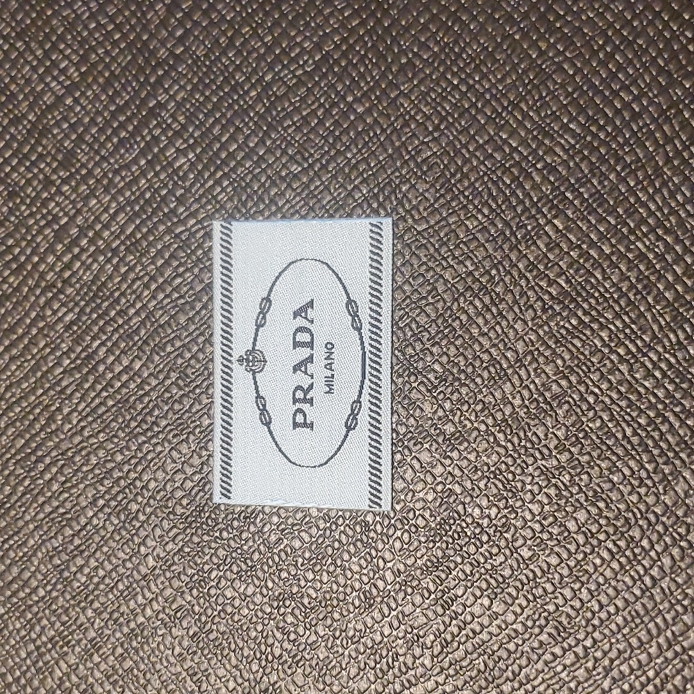 Black Prada box - Picture 4 of 8